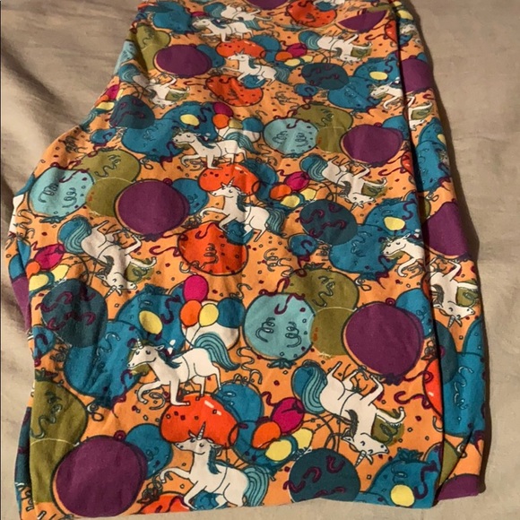 TC LuLaRoe leggings special edition bday unicorn - Picture 1 of 2